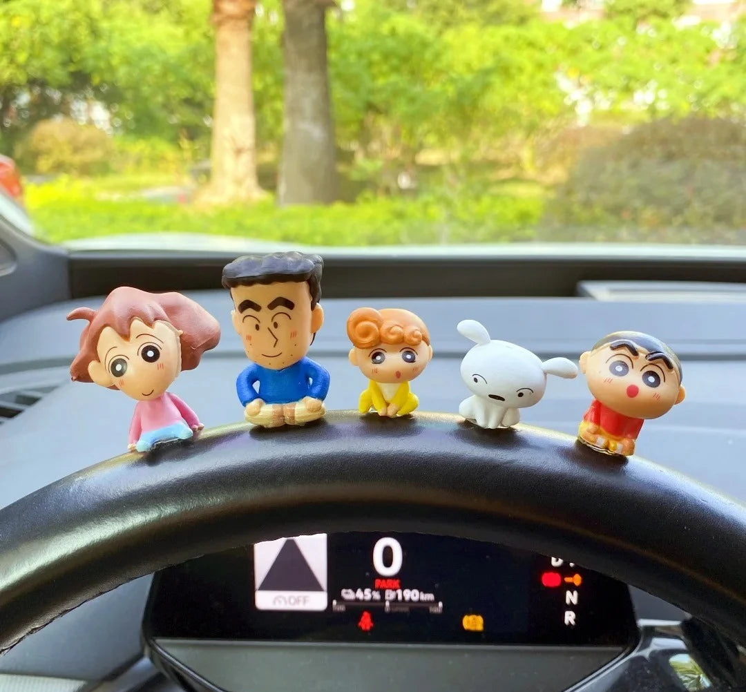 5pcs/Set Anime Crayon Shin-chan Mini Figurine Toy Desktop Car Decoration Collectible Model Doll Fans Children Birthday Gifts