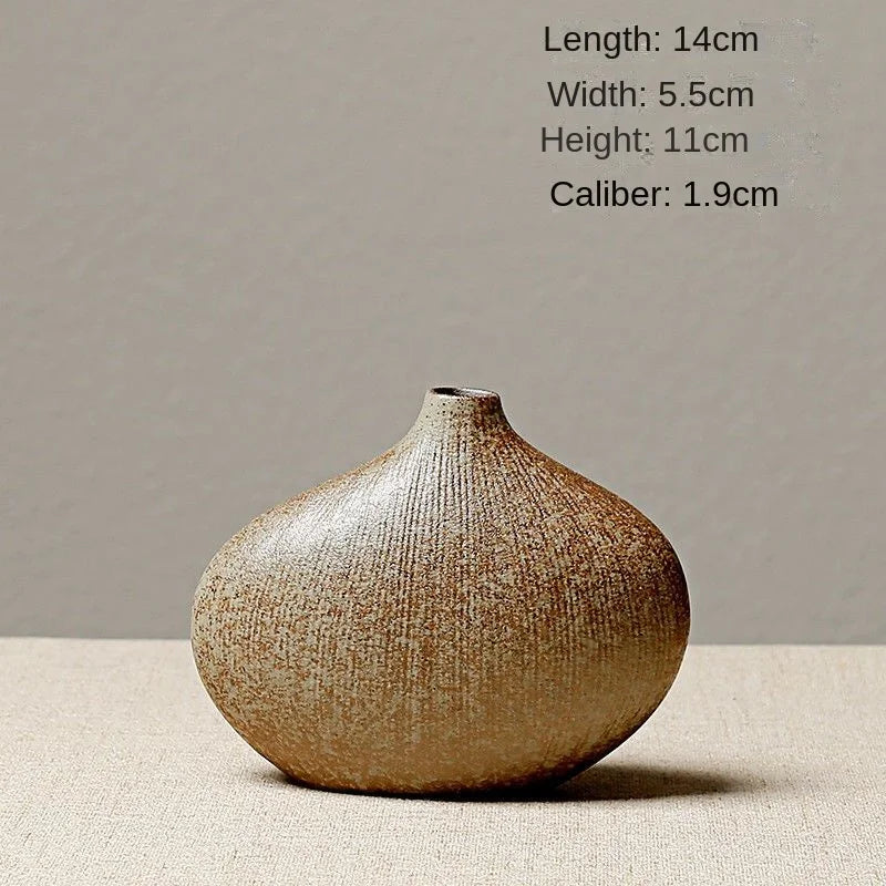 Creative Ceramic Handmade Desktop Decoration Ceramic Small Flower Vase Home Retro Hydroponic Vase Japanese Style Zen Vase LF328