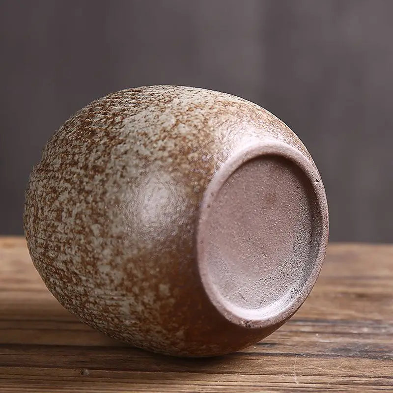 Creative Ceramic Handmade Desktop Decoration Ceramic Small Flower Vase Home Retro Hydroponic Vase Japanese Style Zen Vase LF328